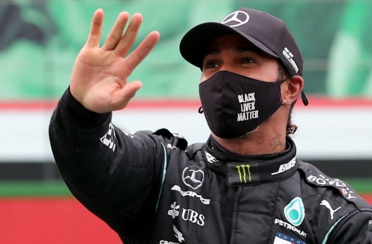 Lewis Hamilton: Campeão de F1 com test positivo para coronavírus