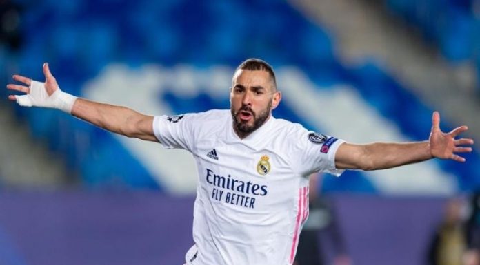 Real Madrid vs Monchengladbach: Benzema brilha e Real termina como líder