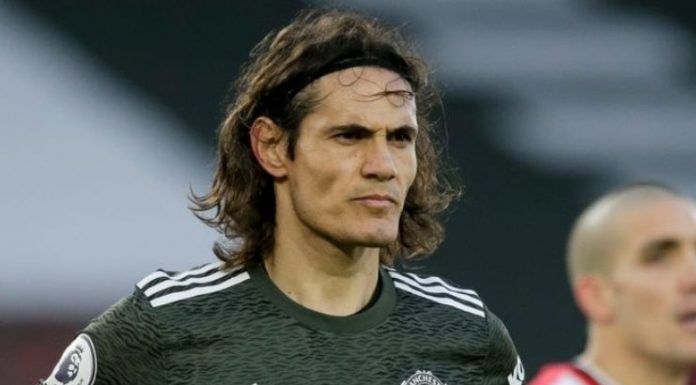 Cavani acusado por postagem ofensiva no instagram
