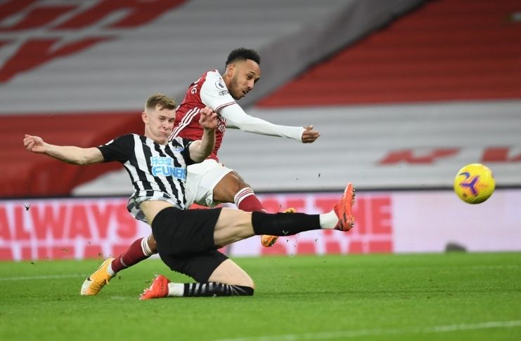 Arsenal 3 x 0 Newcastle: Aubameyang marca duas vezes para voltar à forma