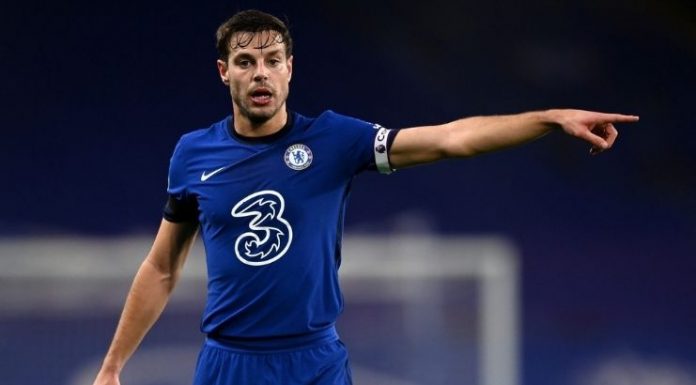 Azpilicueta exige melhora, Rudiger e Thiago são exaltados