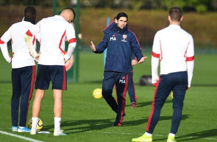 Mikel Arteta se concentra em recrutas após eliminar parte do elenco