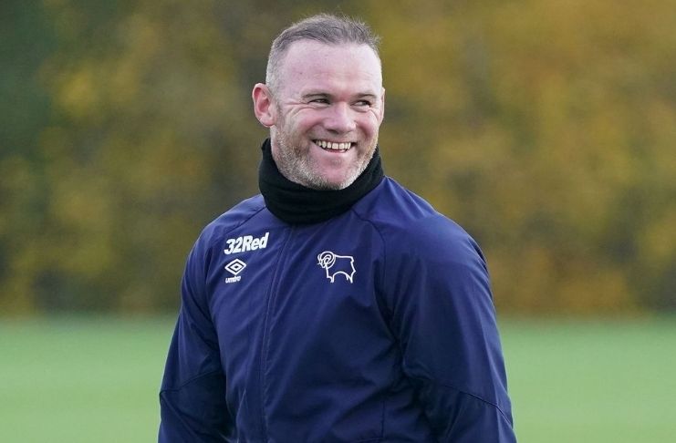 Rooney se aposenta para se tornar treinador permanente do Derby